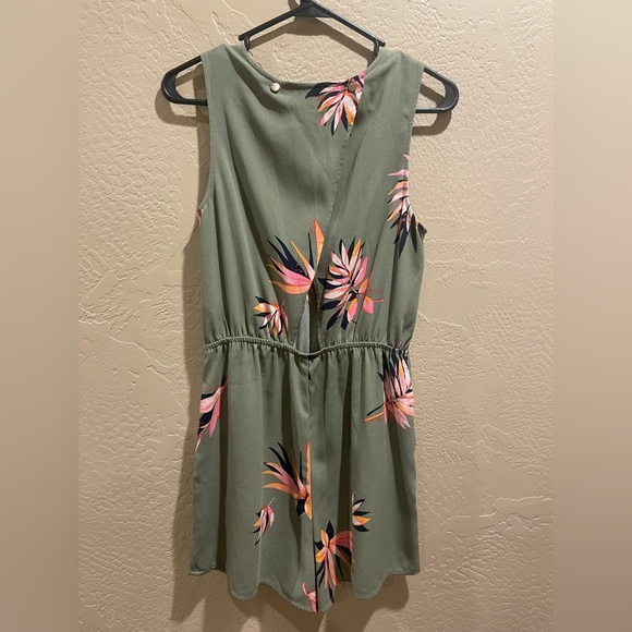 A New Day romper - Picture 5 of 5